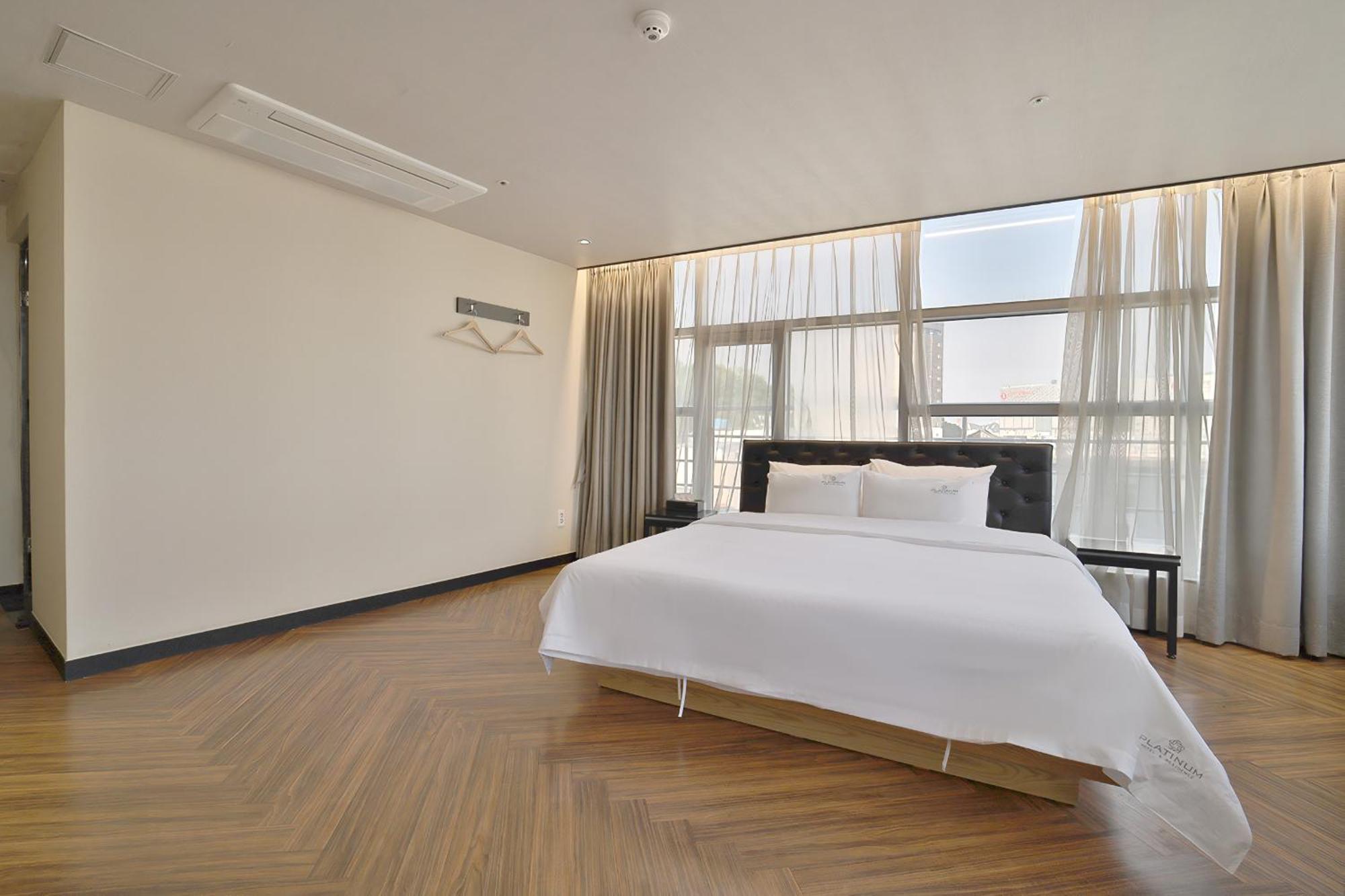 Busan Platinum Hotel Nampo Екстер'єр фото