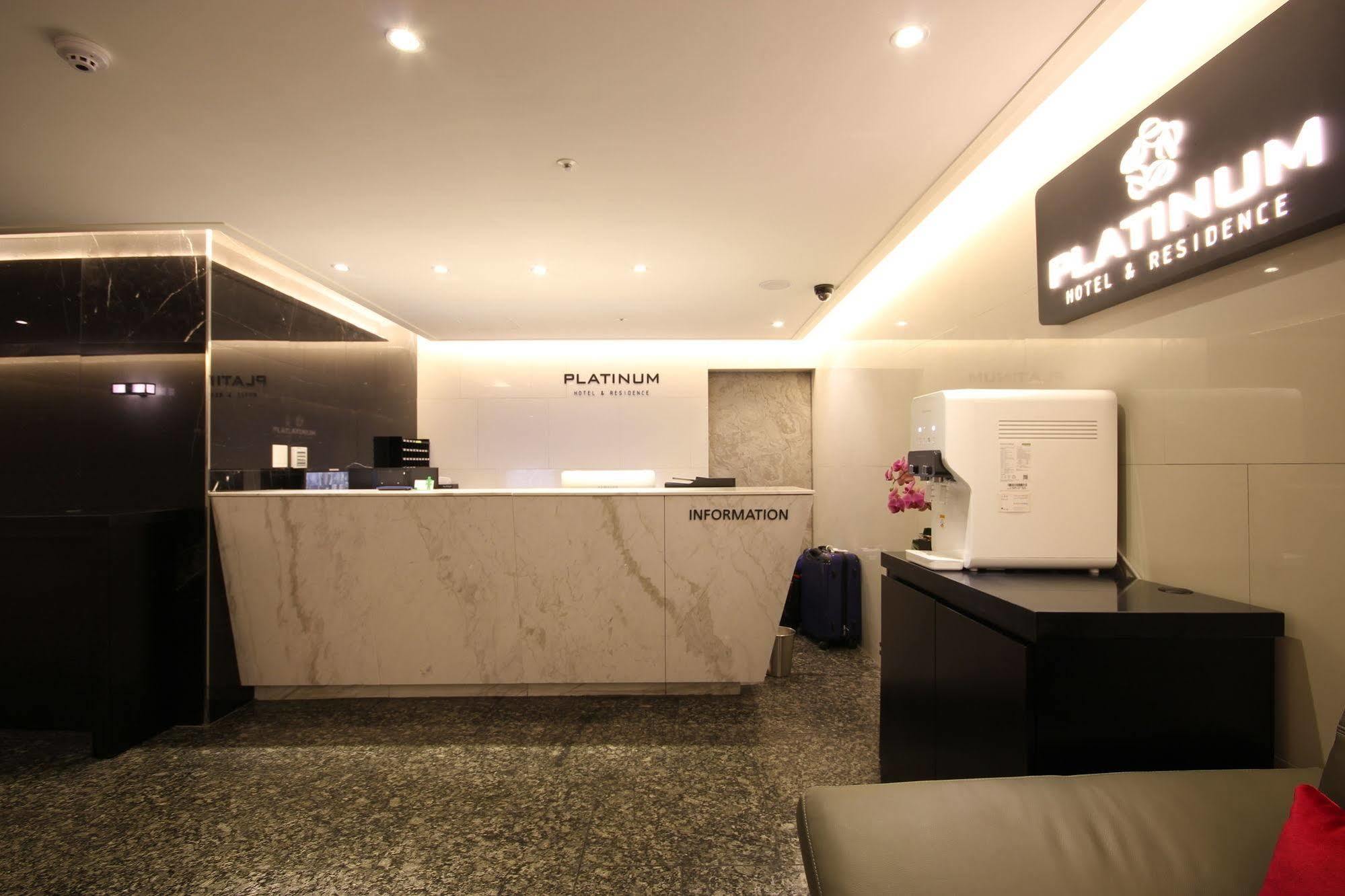 Busan Platinum Hotel Nampo Екстер'єр фото