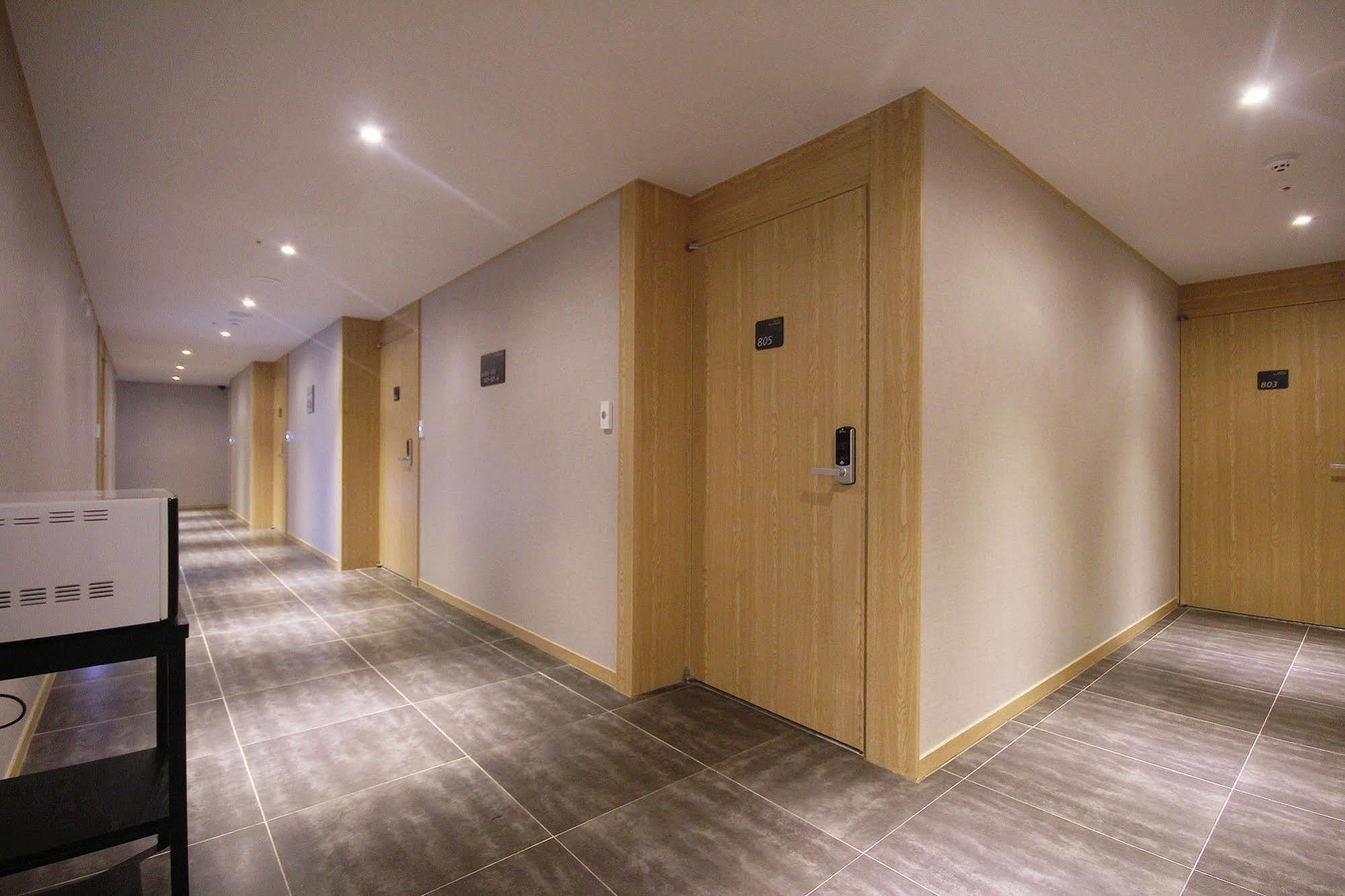 Busan Platinum Hotel Nampo Екстер'єр фото